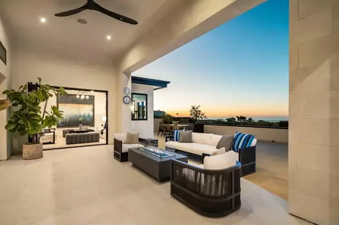 2365 Via Siena, La Jolla, CA 92037 photo 4