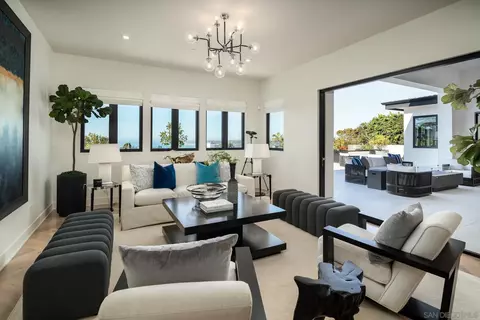 2365 Via Siena, La Jolla, CA 92037 photo 31