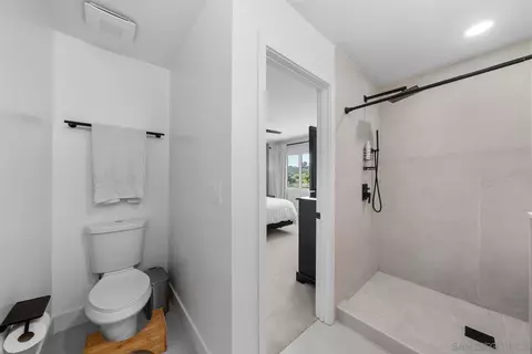 498 Avenida De Las Rosas, Encinitas, CA 92024 photo 22