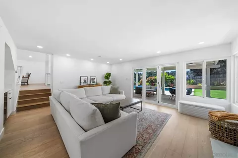 498 Avenida De Las Rosas, Encinitas, CA 92024 photo 17