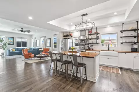 5451 Forbes Ave, San Diego, CA 92120