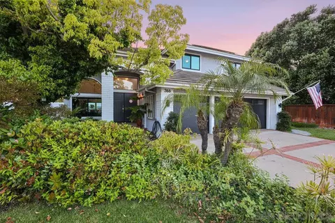 Exterior - 366 Doheny Bay Ct, Oceanside, CA 92057 photo 6 of 7