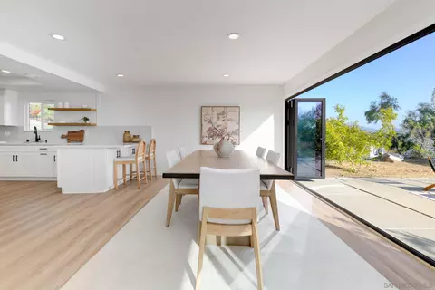 9830 Lyncarol Dr, La Mesa, CA 91941 photo 9