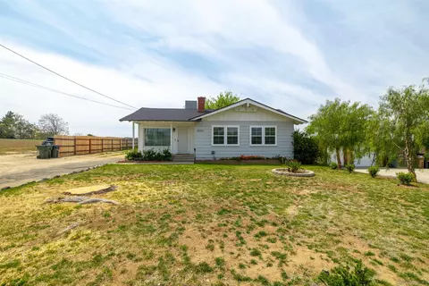 34357 Avenue E, Yucaipa, CA 92399 photo 2