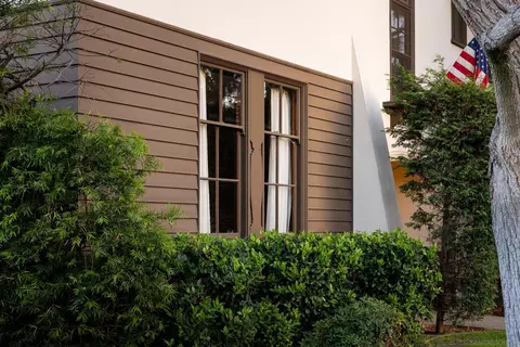 Exterior - 1005 Adella Ave, Coronado, CA 92118 photo 4 of 6