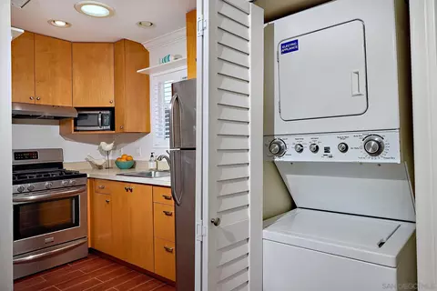 Other - 211 La Mesa Ave, Encinitas, CA 92024 photo 5 of 8
