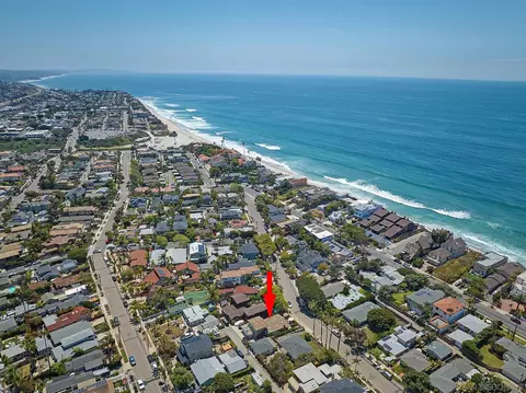 View/Area - 211 La Mesa Ave, Encinitas, CA 92024 photo 12 of 15