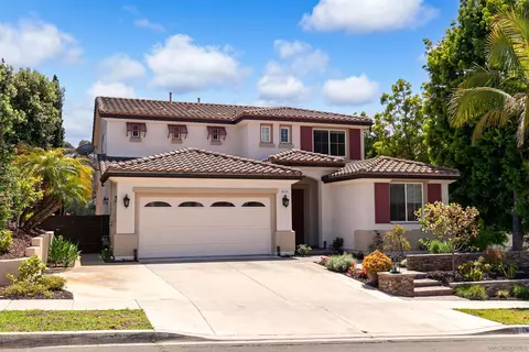 5025 Manor Ridge Ln, San Diego, CA 92130