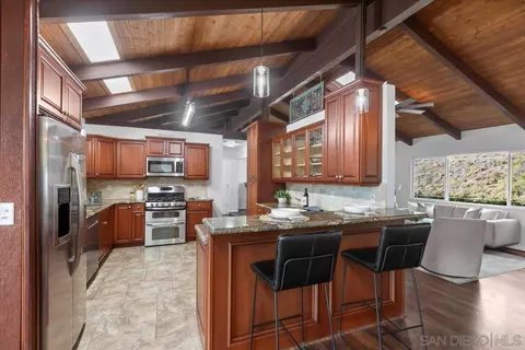 4317 Avenida Gregory, Spring Valley, CA 91977 photo 11