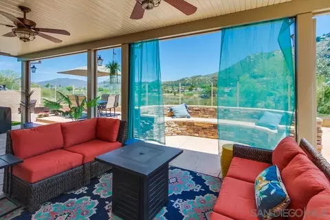 Exterior - 4017 Lake Shore Ln, Fallbrook, CA 92028 photo 6 of 6