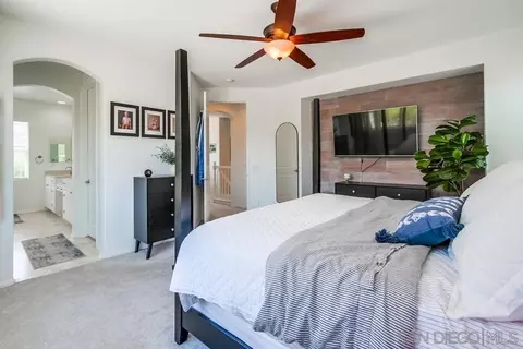 Bedroom - 4017 Lake Shore Ln, Fallbrook, CA 92028 photo 4 of 5