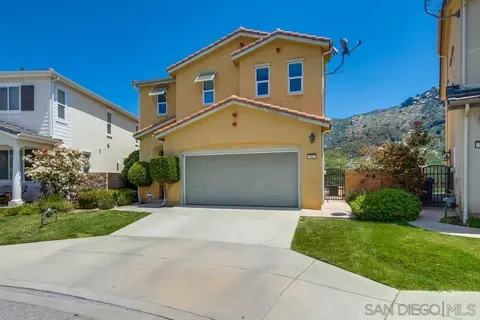 4017 Lake Shore Ln, Fallbrook, CA 92028