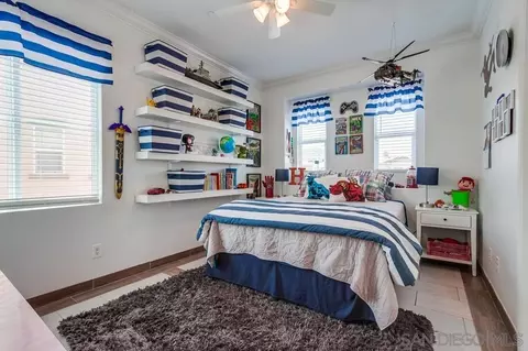Bedroom - 4017 Lake Shore Ln, Fallbrook, CA 92028 photo 1 of 5