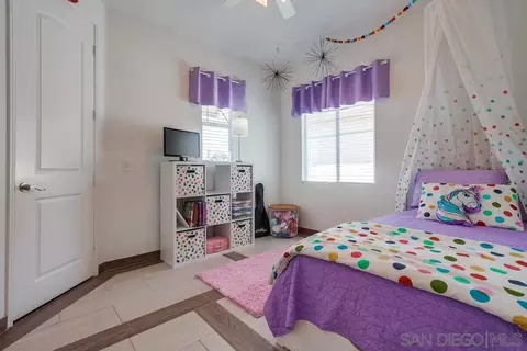 Bedroom - 4017 Lake Shore Ln, Fallbrook, CA 92028 photo 2 of 5