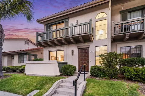 6882 Alderwood Dr, Carlsbad, CA 92011