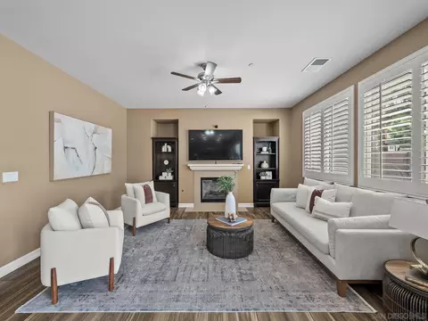 Living - 1803 Webber Way, Chula Vista, CA 91913 photo 7 of 7