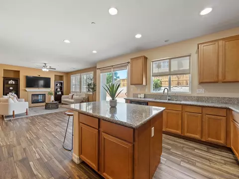Kitchen - 1803 Webber Way, Chula Vista, CA 91913 photo 1 of 6