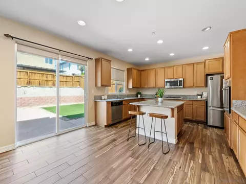 Kitchen - 1803 Webber Way, Chula Vista, CA 91913 photo 6 of 6