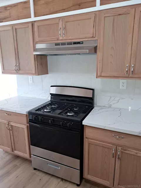 1010 E Bobier Dr #81, Vista, CA 92084 photo 9