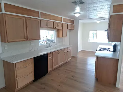 1010 E Bobier Dr #81, Vista, CA 92084 photo 8
