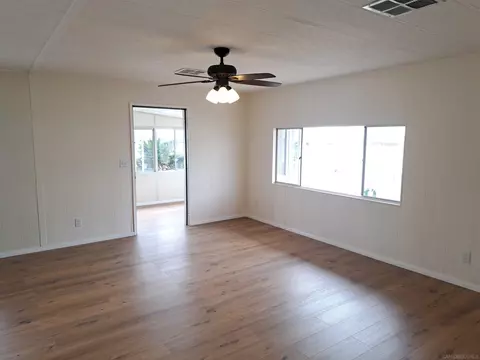 1010 E Bobier Dr #81, Vista, CA 92084 photo 16