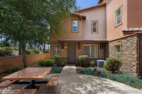 2770 Sparta Rd #8, Chula Vista, CA 91915