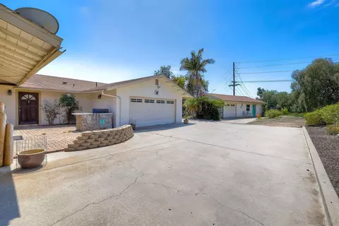 11231 Del Rio Rd, Spring Valley, CA 91978 photo 37