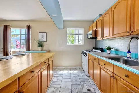 11231 Del Rio Rd, Spring Valley, CA 91978 photo 30