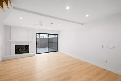 Living - 190 Bautista #96, Oceanside, CA 92057 photo 5 of 6