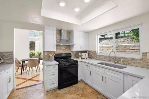 1669 Lisbon Pl, Escondido, CA 92029 photo 15