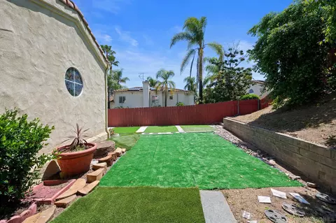 1669 Lisbon Pl, Escondido, CA 92029 photo 5