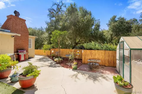 Exterior - 1332 Canyon Dr, Julian, CA 92036 photo 3 of 9