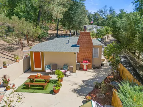 Exterior - 1332 Canyon Dr, Julian, CA 92036 photo 2 of 9