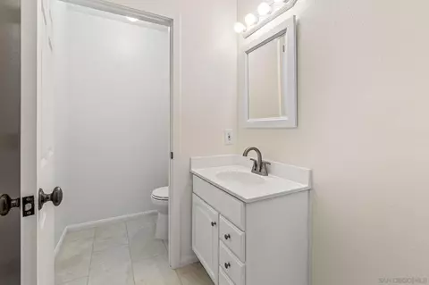 Bath - 8069 Caminito Gianna #186, La Jolla, CA 92037 photo 1 of 3