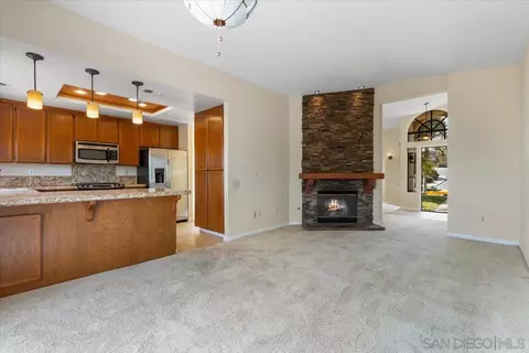 1896 White Birch Dr, Vista, CA 92081 photo 12