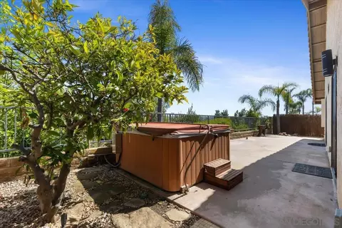 1896 White Birch Dr, Vista, CA 92081 photo 23