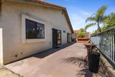 1896 White Birch Dr, Vista, CA 92081 photo 24