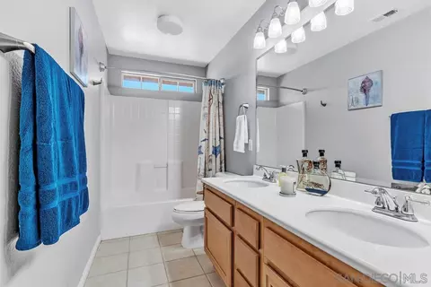 Bath - 4252 Alta Vista Ct, Oceanside, CA 92057 photo 5 of 6