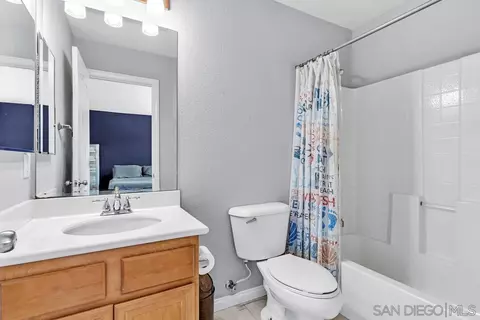 Bath - 4252 Alta Vista Ct, Oceanside, CA 92057 photo 6 of 6