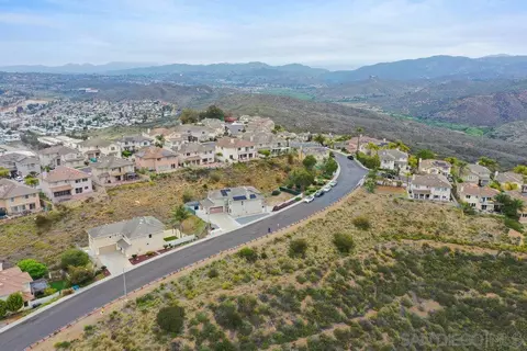 View/Area - 2176 Pointe Pkwy, Spring Valley, CA 91978 photo 6 of 7