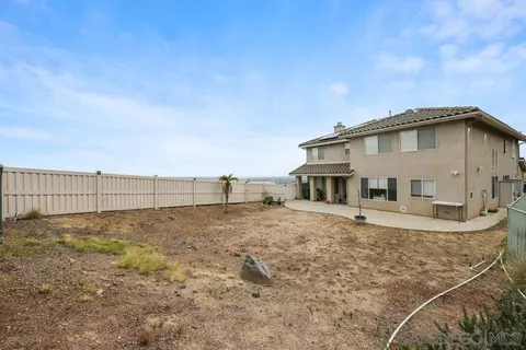 Exterior - 2176 Pointe Pkwy, Spring Valley, CA 91978 photo 3 of 6