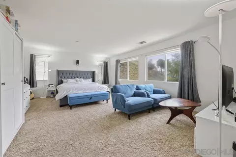 Bedroom - 2176 Pointe Pkwy, Spring Valley, CA 91978 photo 1 of 4