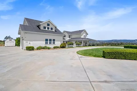1293 Avenida Naranja, Ramona, CA 92065 photo 2