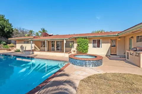 Exterior - 2282 Dehesa Rd, El Cajon, CA 92019 photo 10 of 15