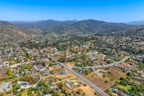 View/Area - 2282 Dehesa Rd, El Cajon, CA 92019 photo 17 of 18