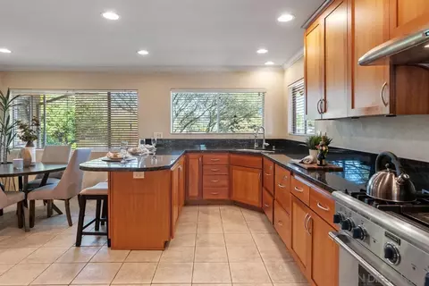 Kitchen - 2282 Dehesa Rd, El Cajon, CA 92019 photo 5 of 6