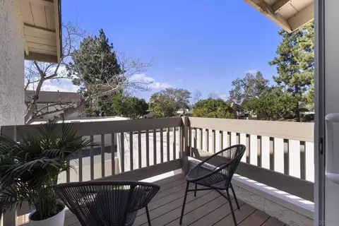 Exterior - 183 Countryhaven Rd, Encinitas, CA 92024 photo 2 of 6