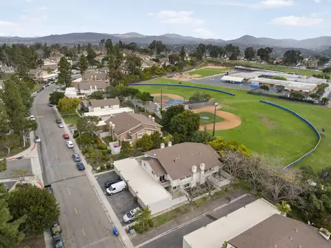 View/Area - 183 Countryhaven Rd, Encinitas, CA 92024 photo 6 of 6