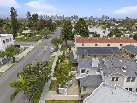 717 C Ave # A, Coronado, CA 92118 photo 3