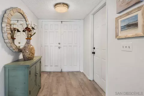 10952 Avenida Roberta, Spring Valley, CA 91978 photo 5